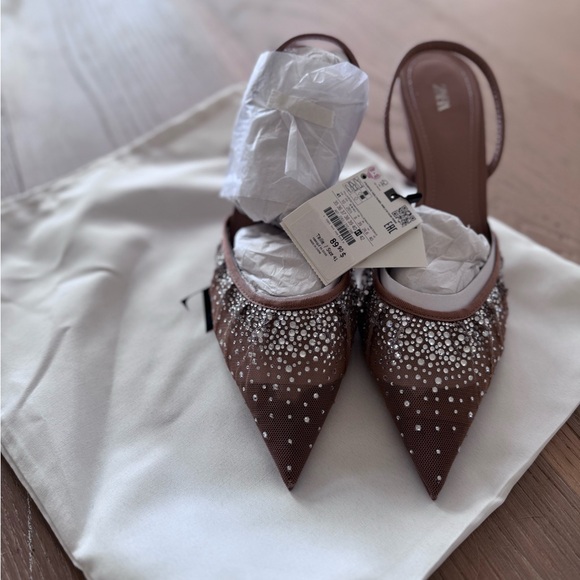 Zara shoes - Picture 2 of 3